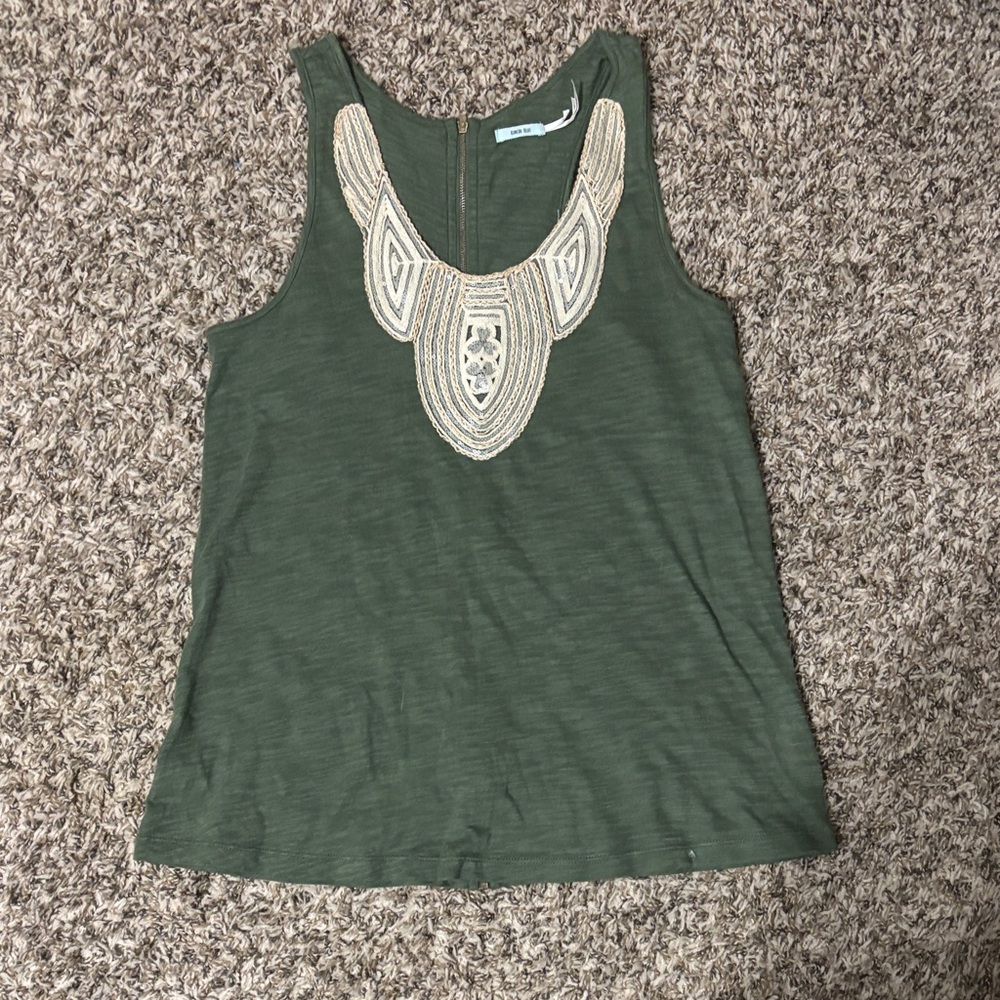 Green Tank with gold and cream accents NWOT